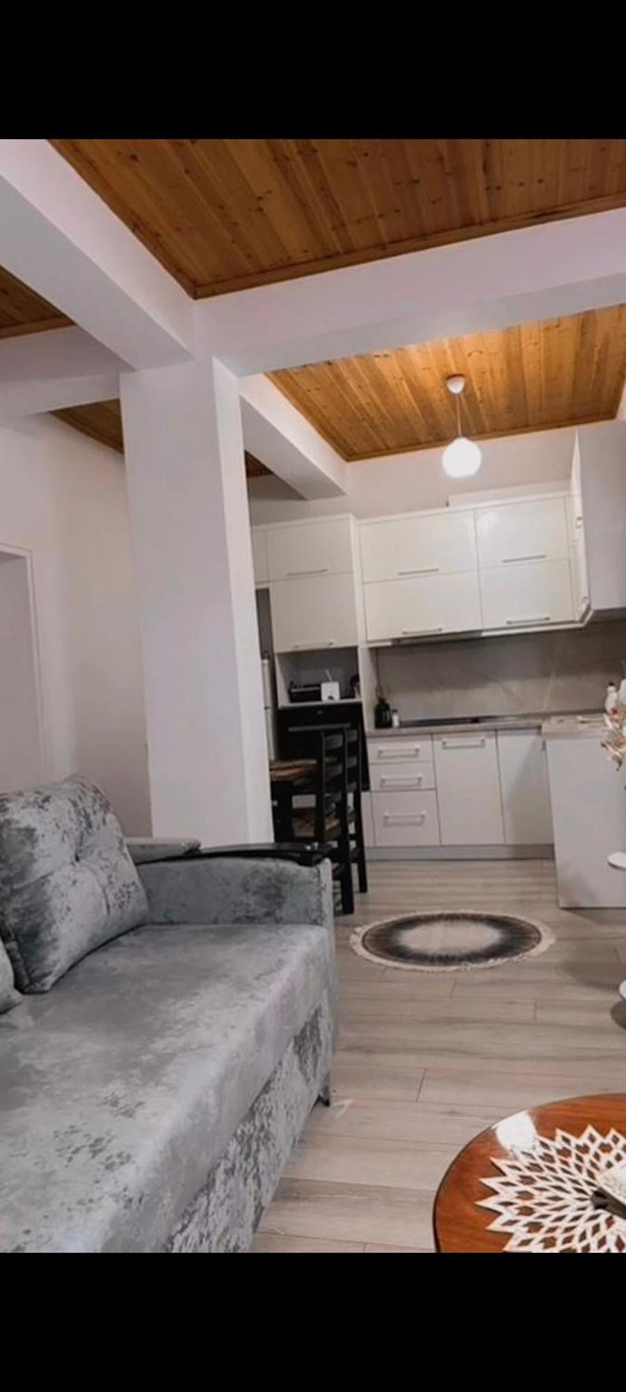 Villa Likaj بيرات المظهر الخارجي الصورة
